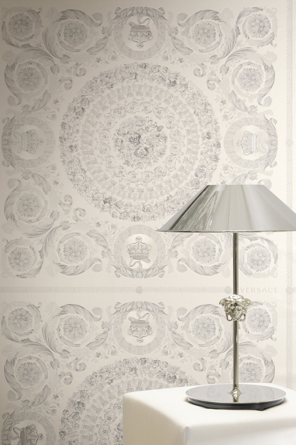 Versace 6-Vliestapete Vinyltapete Grau Versace-logo
