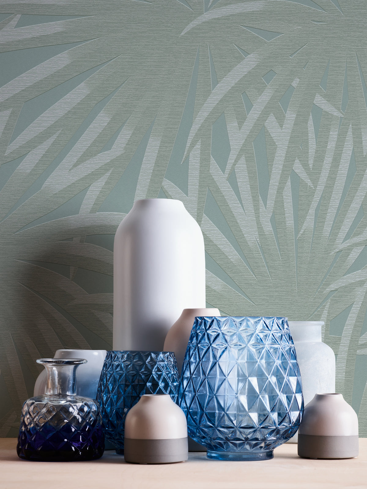 Papel pintado de alta calidad de la colección Casual Living en color azul. 