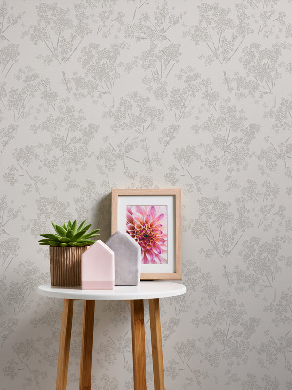Papel pintado de alta calidad de la colección Casual Living en color blanco. 