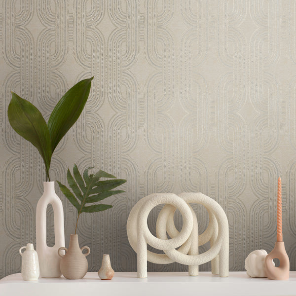 Papel pintado de alta calidad de la colección French Affair en color beige. 