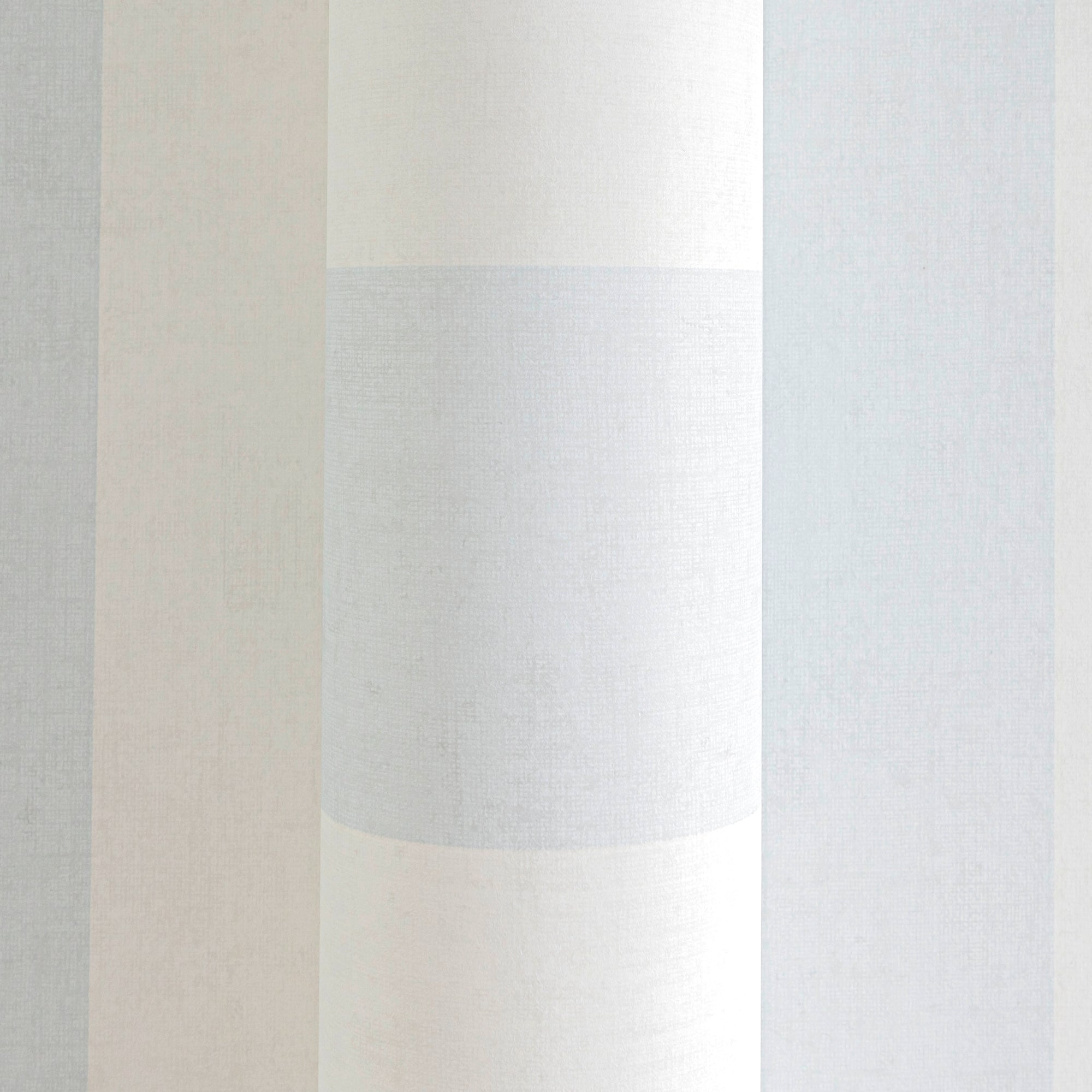 Hochwertige Tapete aus der Kollektion Lilly & Luis   in Blau