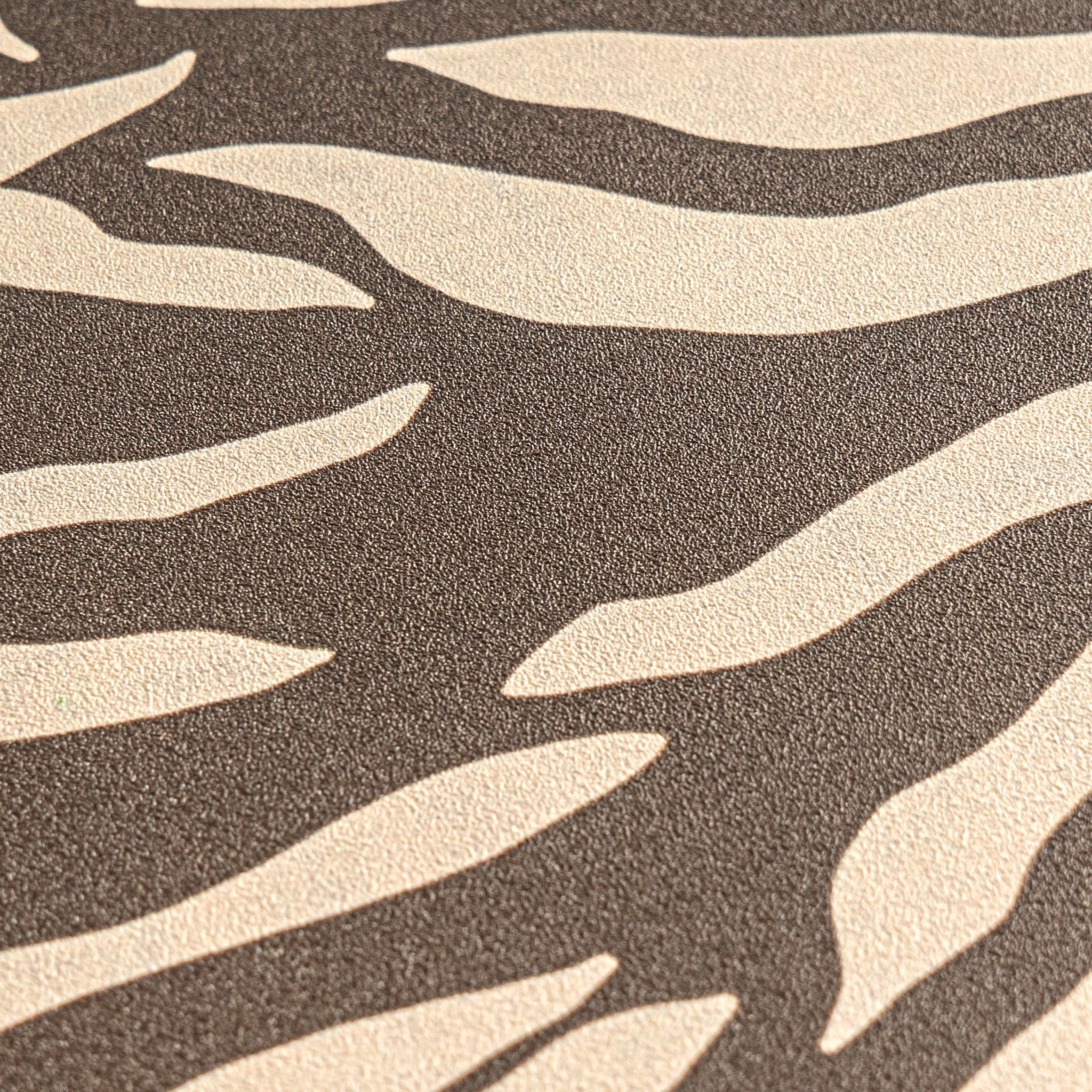 Hochwertige  Tapete aus der Kollektion Anna D'Andrea in Braun