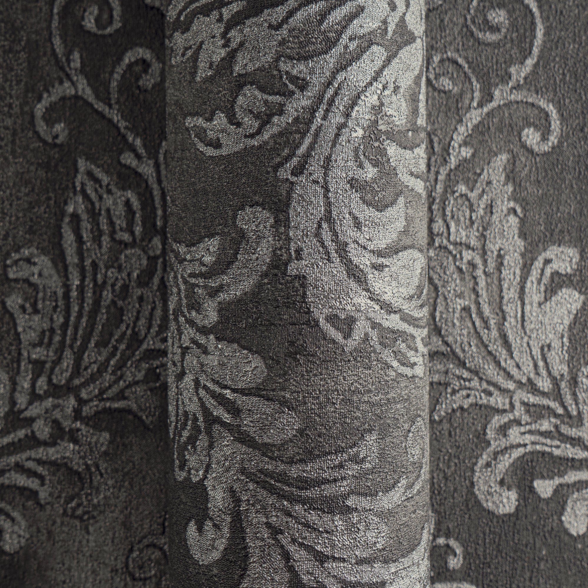 Hochwertige Tapete aus der Kollektion History of Art 2 in Grau